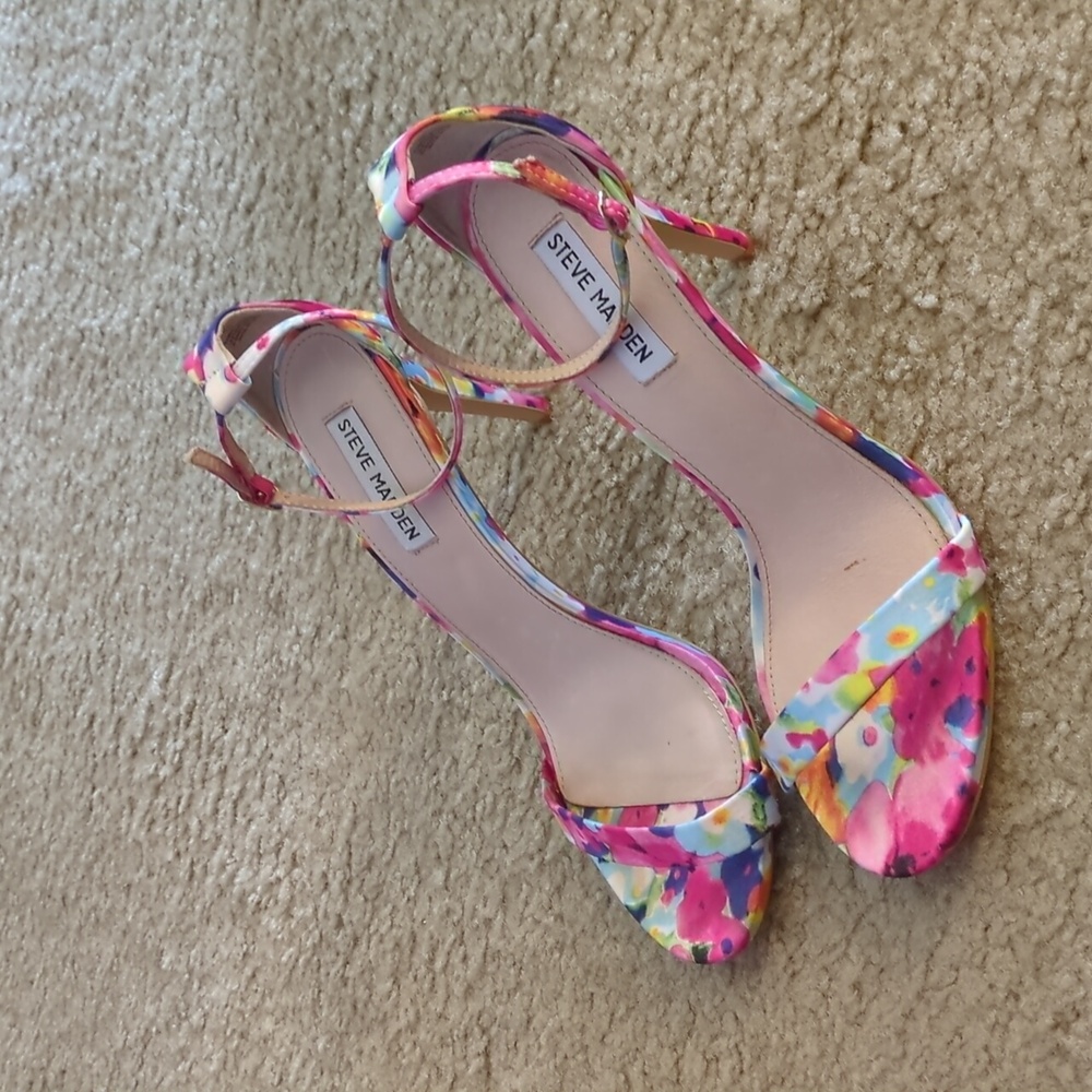 Steve Madden heels